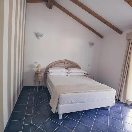 Papillo Borgo Antico 4* San Pantaleo