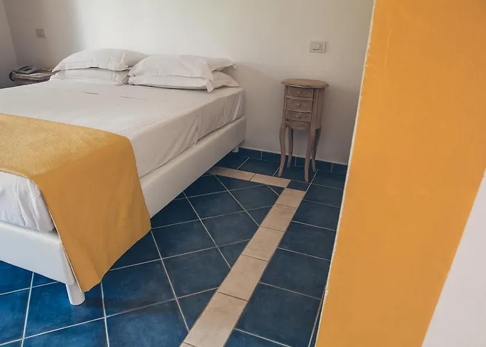 Papillo Borgo Antico 4* Сан-Панталео