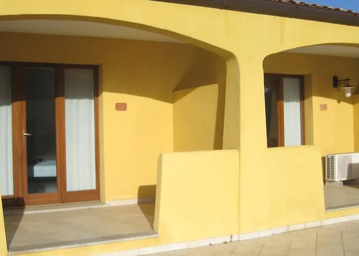 Отель Papillo Borgo Antico Сан-Панталео