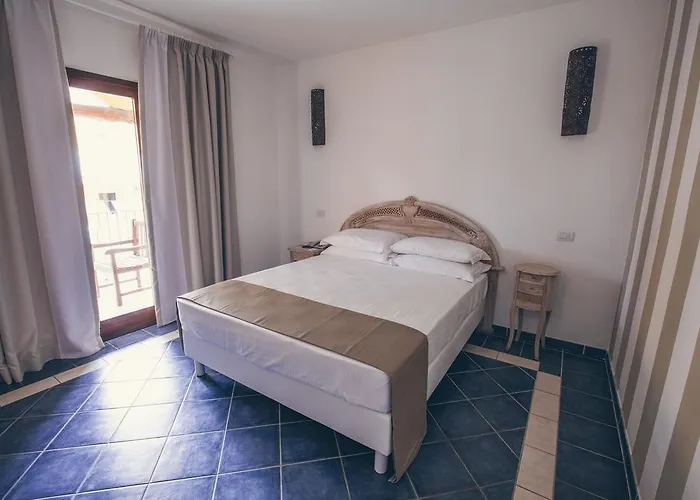 Papillo Borgo Antico 4*