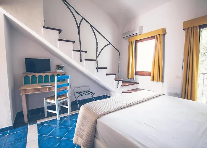 Отель Papillo Borgo Antico 4*